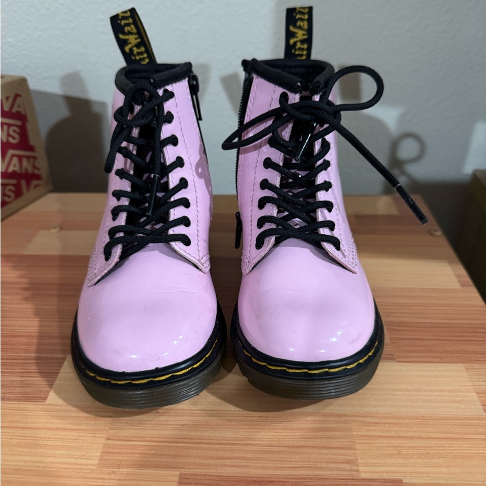 ❌❌SOLD❌❌Dr. Martens Pink Lace-Up Boots